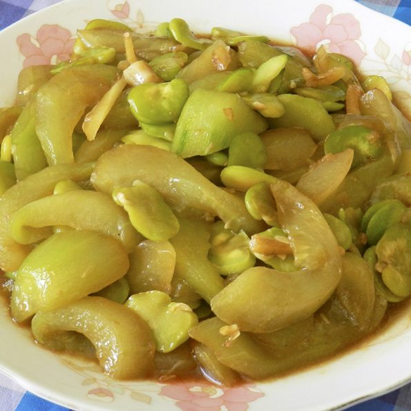 Pepino con habas (1)